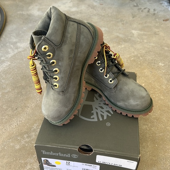 Toddler Timberland Premium 6IN Waterproof Boot - Picture 7 of 10